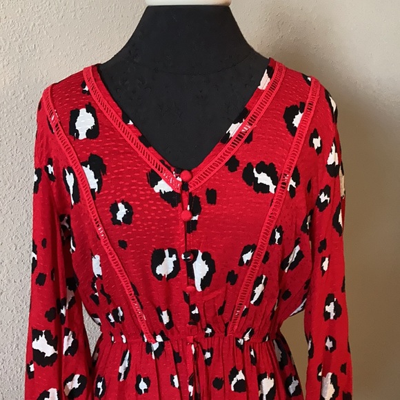 NWT Chelsea & Violet Long Sleeve Dress - Picture 2 of 4